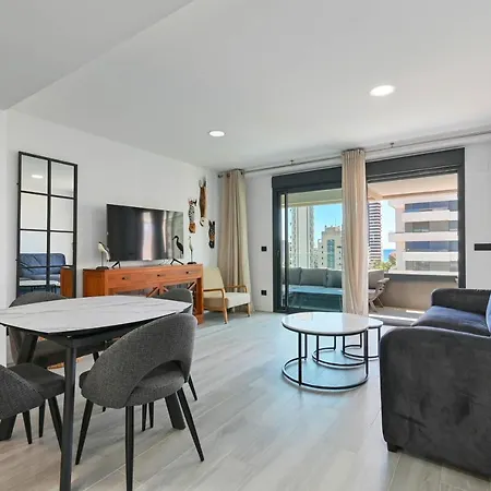 Fantastic 200mt 2bedroom アパート *