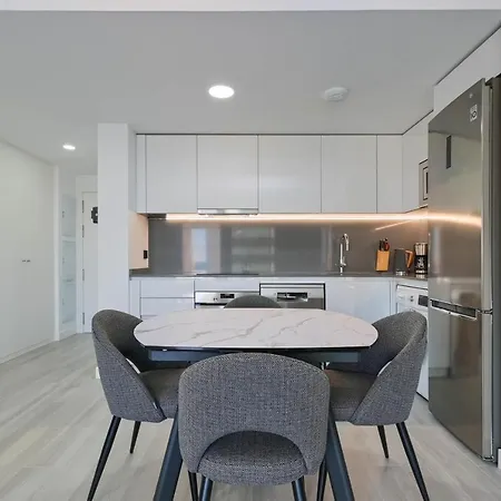 Fantastic 200mt 2bedroom * カルプ