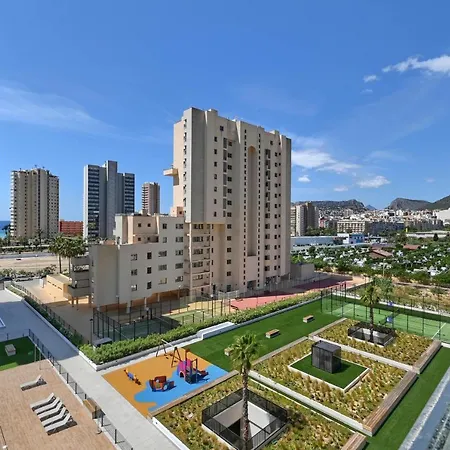 Fantastic 200mt 2bedroom * カルプ